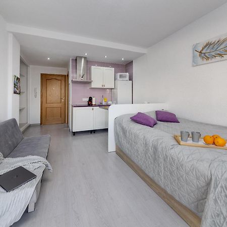 Apartment Near Beach, Playa Del Cura 또레비에하 외부 사진