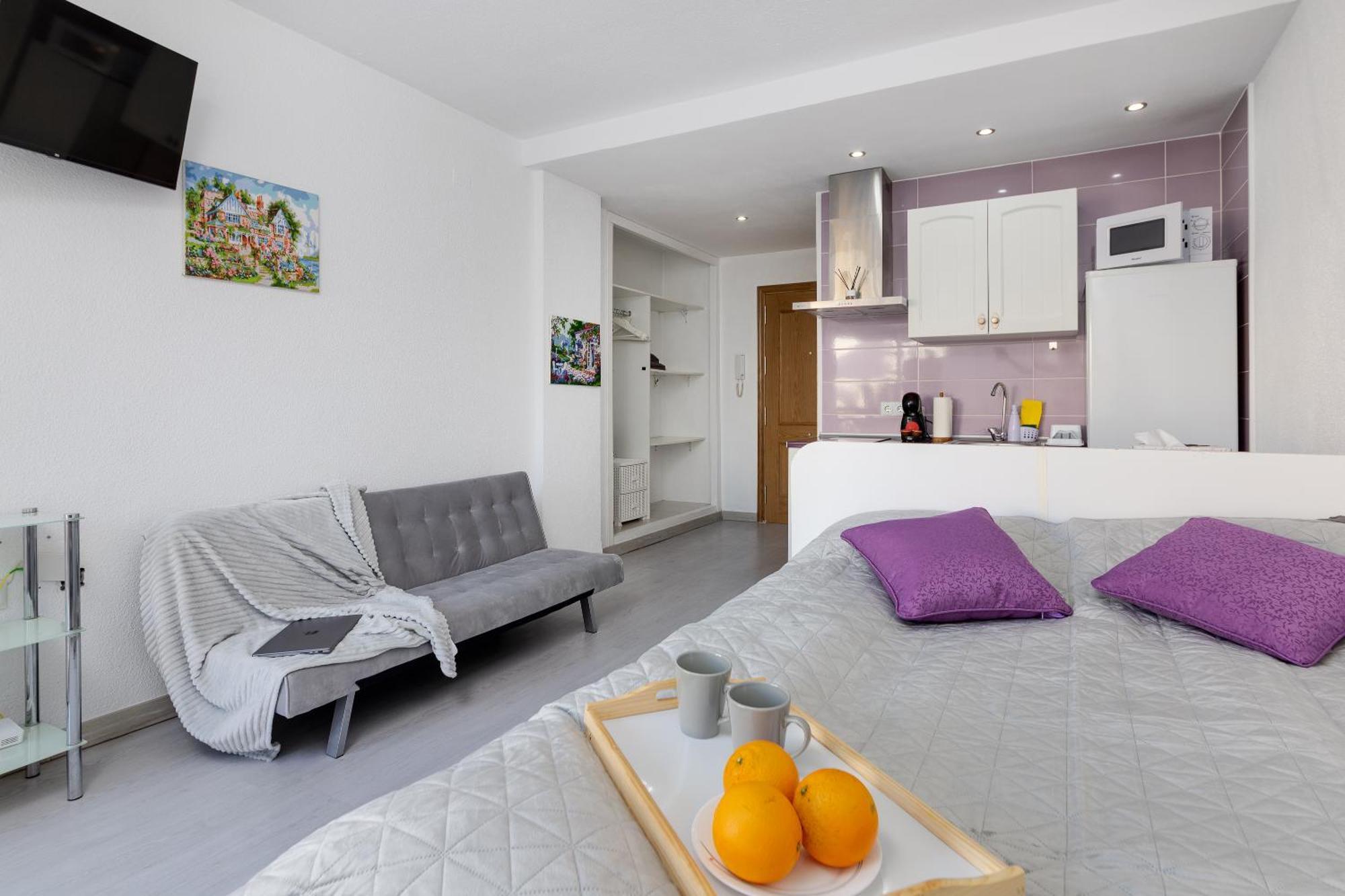 Apartment Near Beach, Playa Del Cura 또레비에하 외부 사진